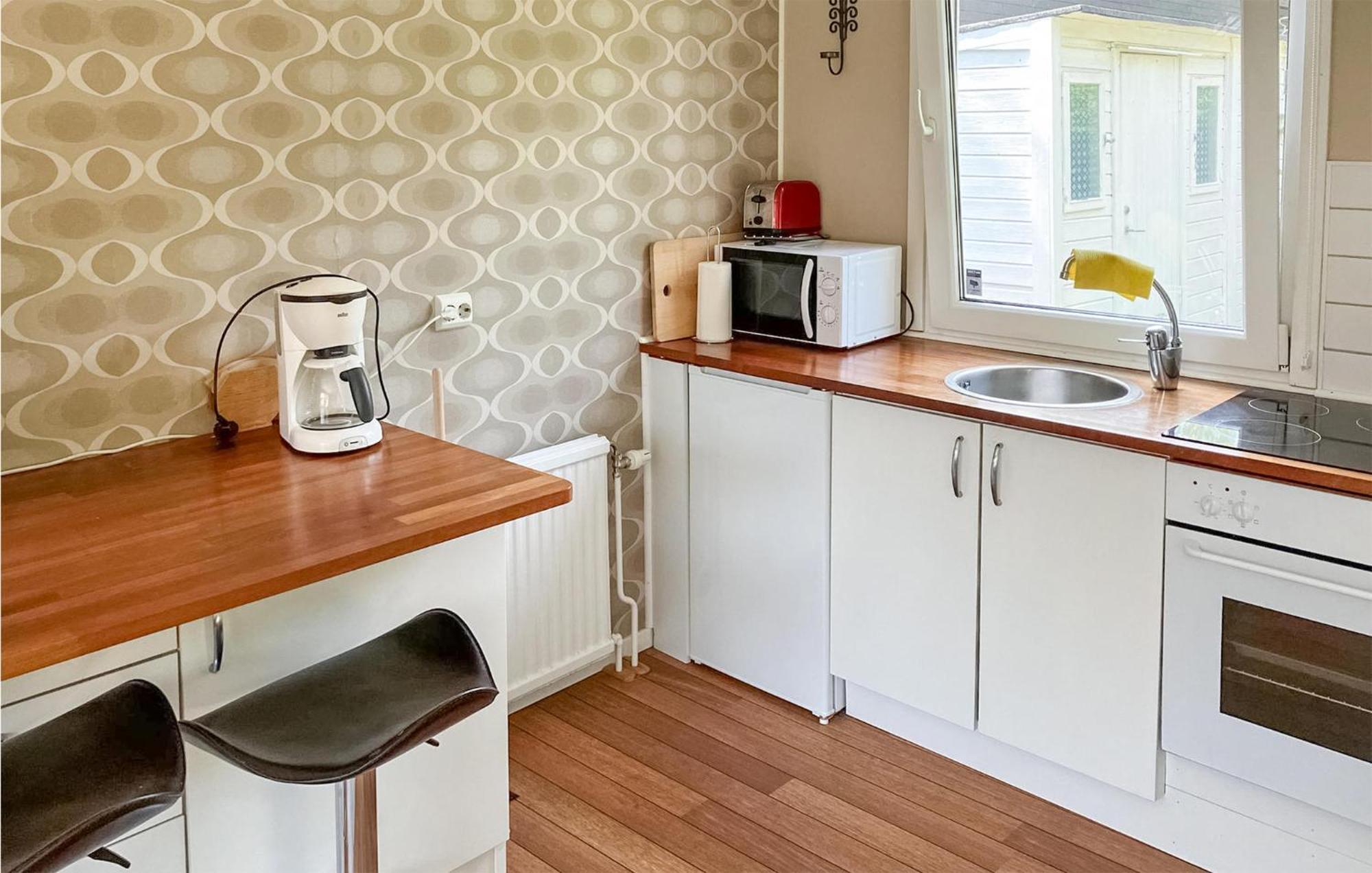 1 Bedroom Amazing Home In Hoellviken Luaran gambar